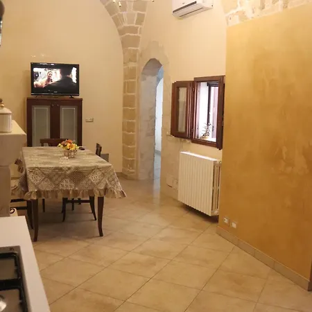 La Casa Delle Stelle شقة غالّيبولي